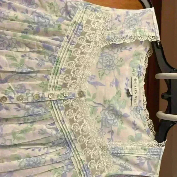 Eileen West Sleeveless Ballet Nightgown in Blue/Green Floral Print-Small - Picture 5 of 8